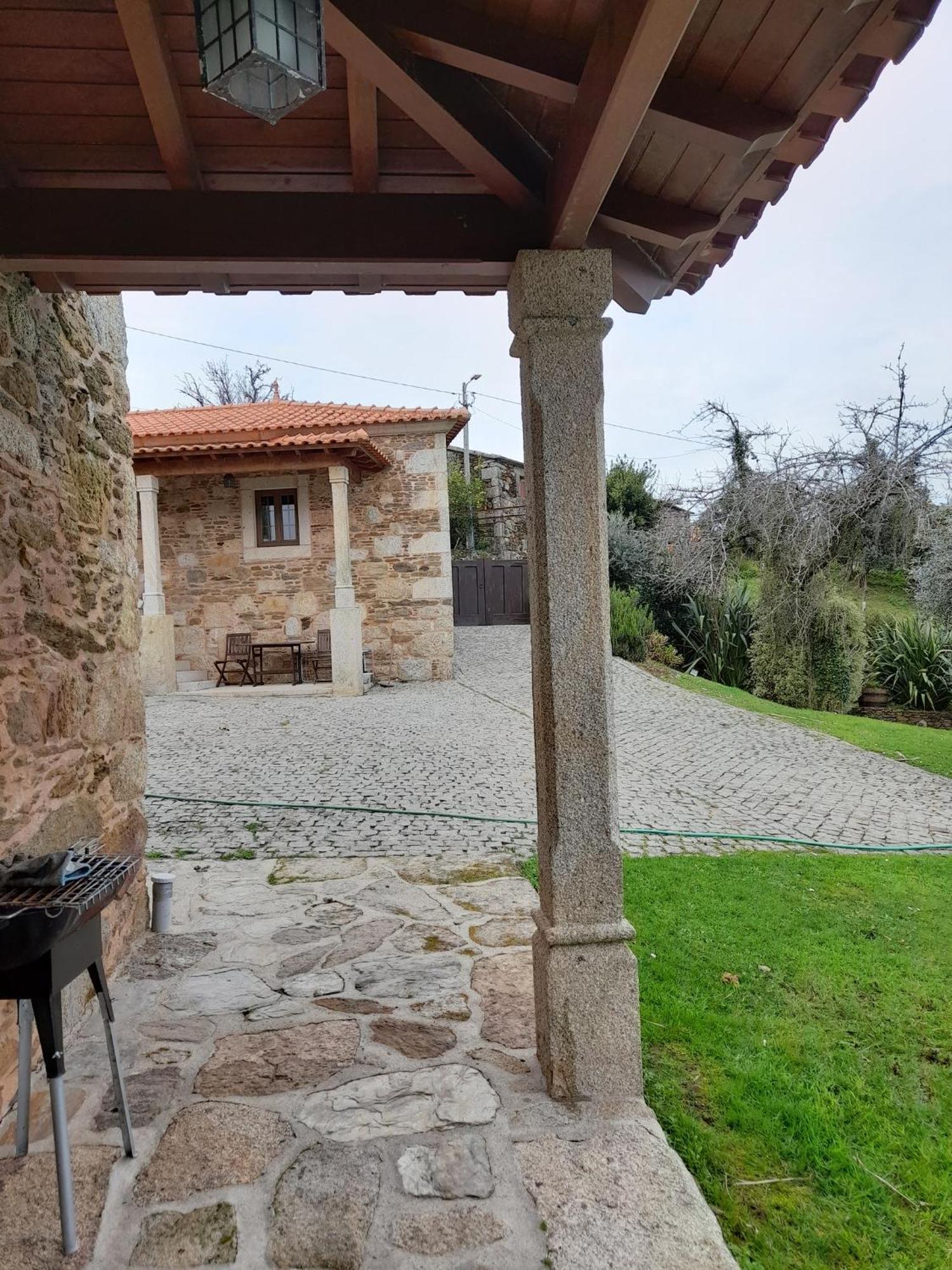 Elegant Villa Near Caminha With Private Pool מראה חיצוני תמונה